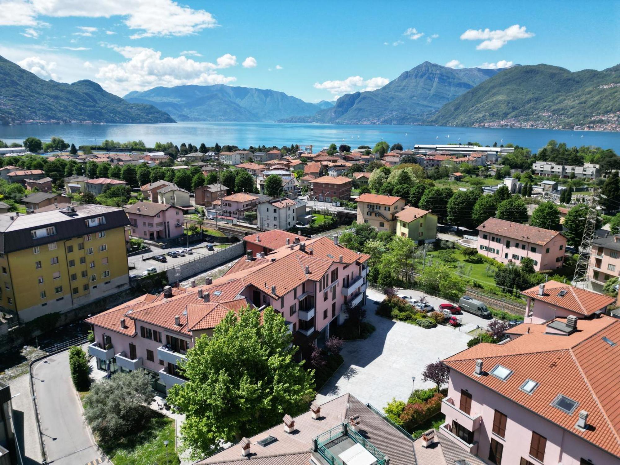 Lake And River Feelings - Dervio Apartment Kültér fotó